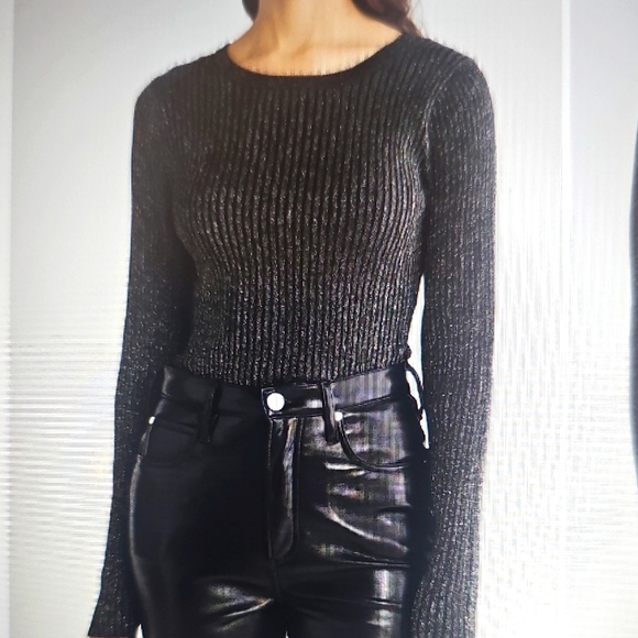 NWT ICHI Metallic Crossback Long Sleeved Ribbed Knit Metallic Black Top XL - Picture 1 of 13